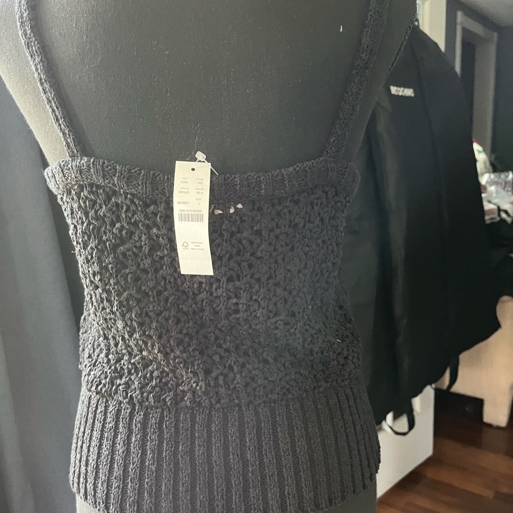 J.Crew new with tags black crocheted top size large - Picture 4 of 12